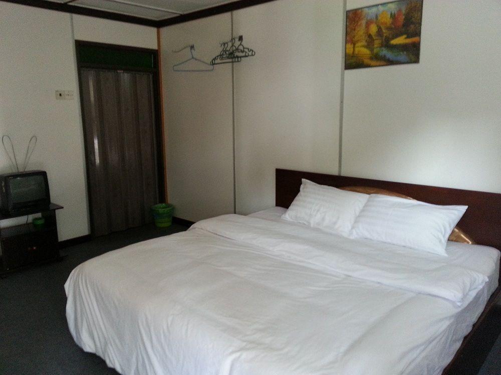 Rasa Senang Villa -Islam Guest Only Pantai Cenang  Ngoại thất bức ảnh