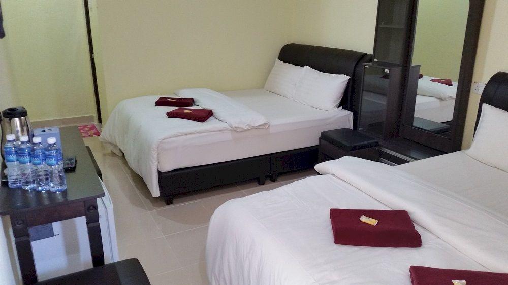 Rasa Senang Villa -Islam Guest Only Pantai Cenang  Ngoại thất bức ảnh