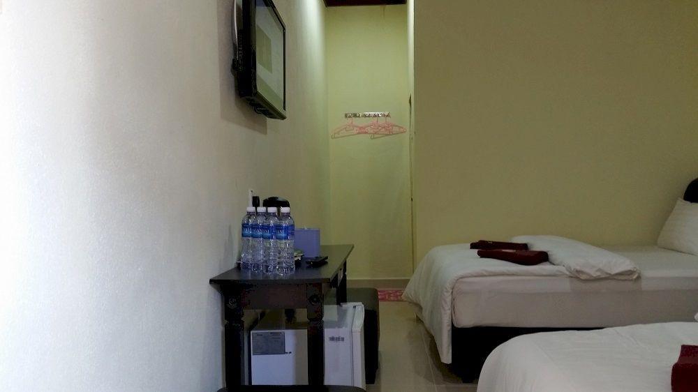 Rasa Senang Villa -Islam Guest Only Pantai Cenang  Ngoại thất bức ảnh