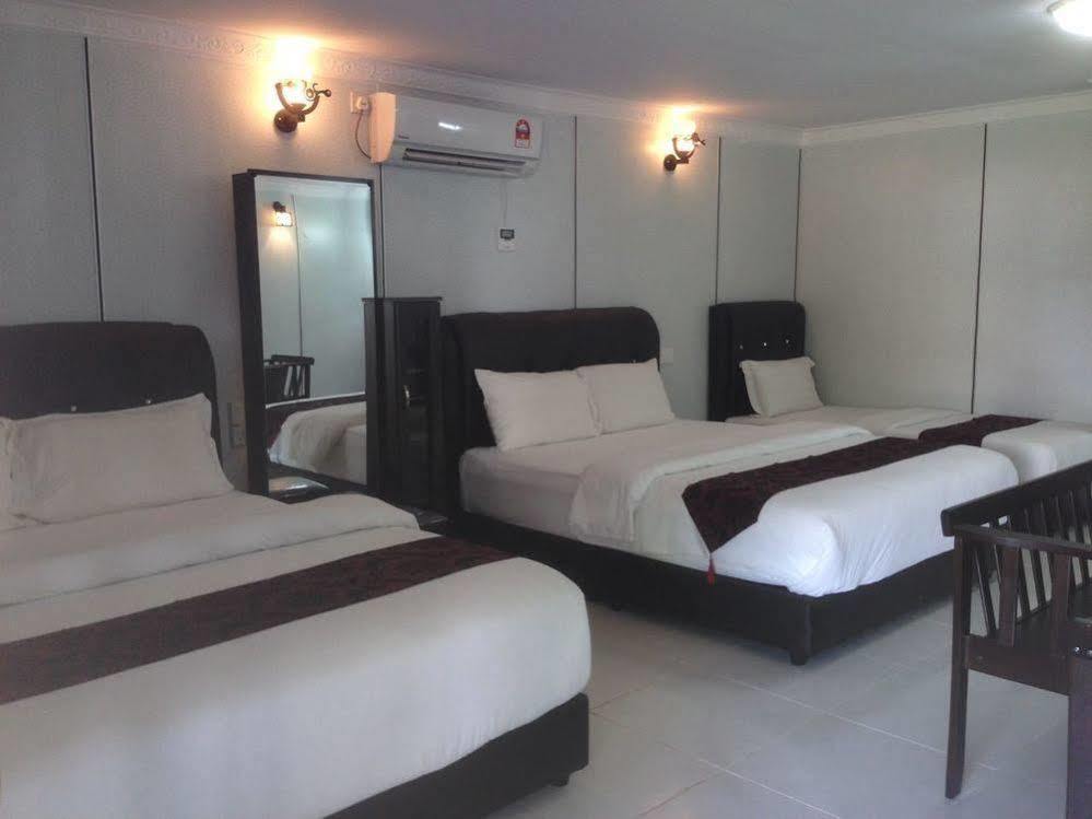 Rasa Senang Villa -Islam Guest Only Pantai Cenang  Ngoại thất bức ảnh