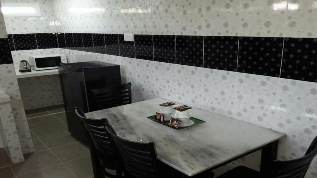Rasa Senang Villa -Islam Guest Only Pantai Cenang  Ngoại thất bức ảnh