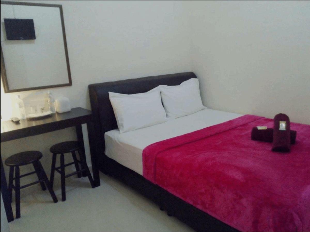 Rasa Senang Villa -Islam Guest Only Pantai Cenang  Ngoại thất bức ảnh
